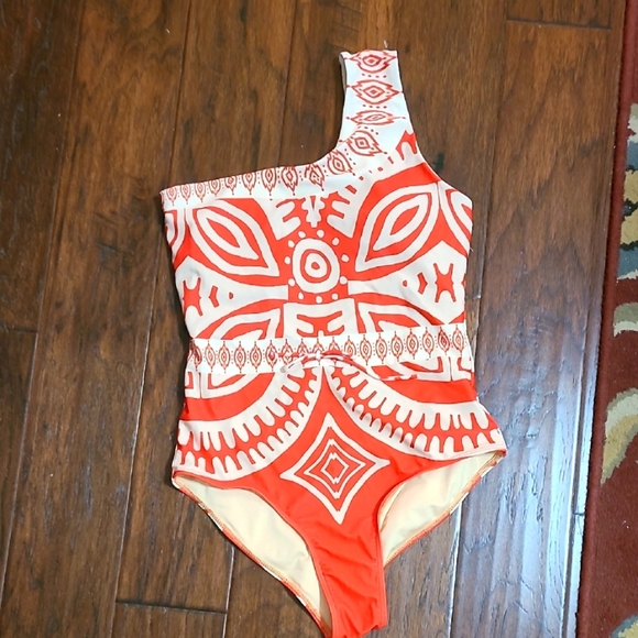 Unknown Brand women's One-Shoulder Orange & Tan Patterned Swimsuit Size Medium - Picture 1 of 5